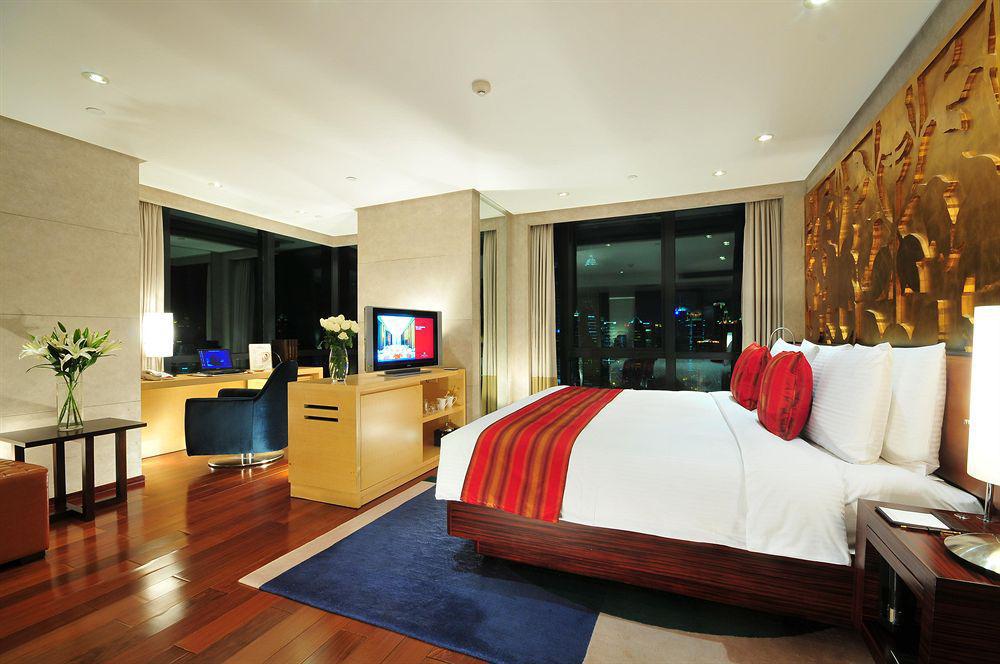 The Eton Hotel Shanghai Rum bild